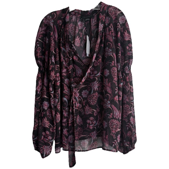 Sanctuary Tops - SANCTUARY Floral Blouse in Black/Pink Size Large— SO FEMININE!!!  NWT